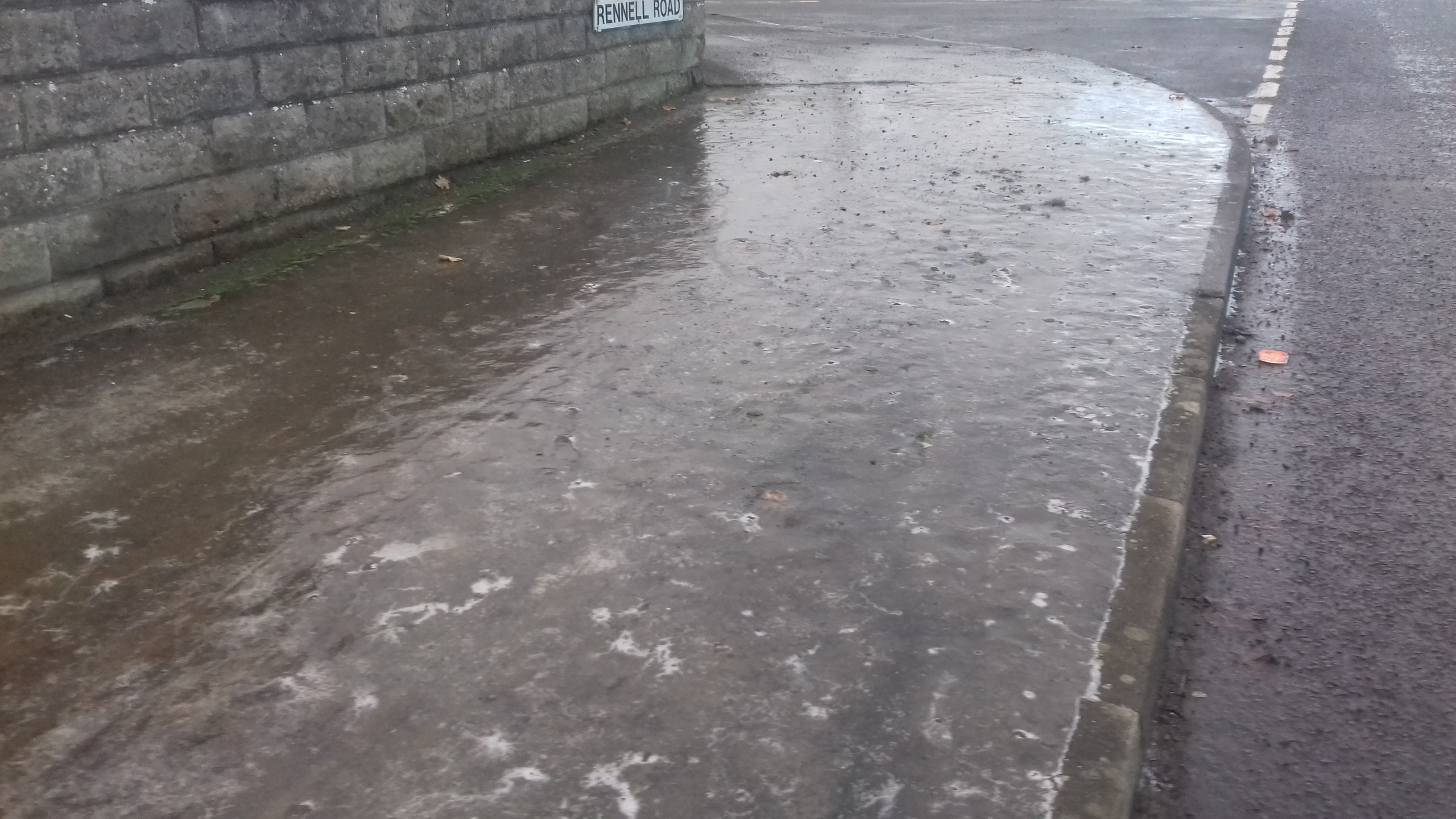 An individual was paid £120,000 compensation after slipping on an "icy surface" in Dundee