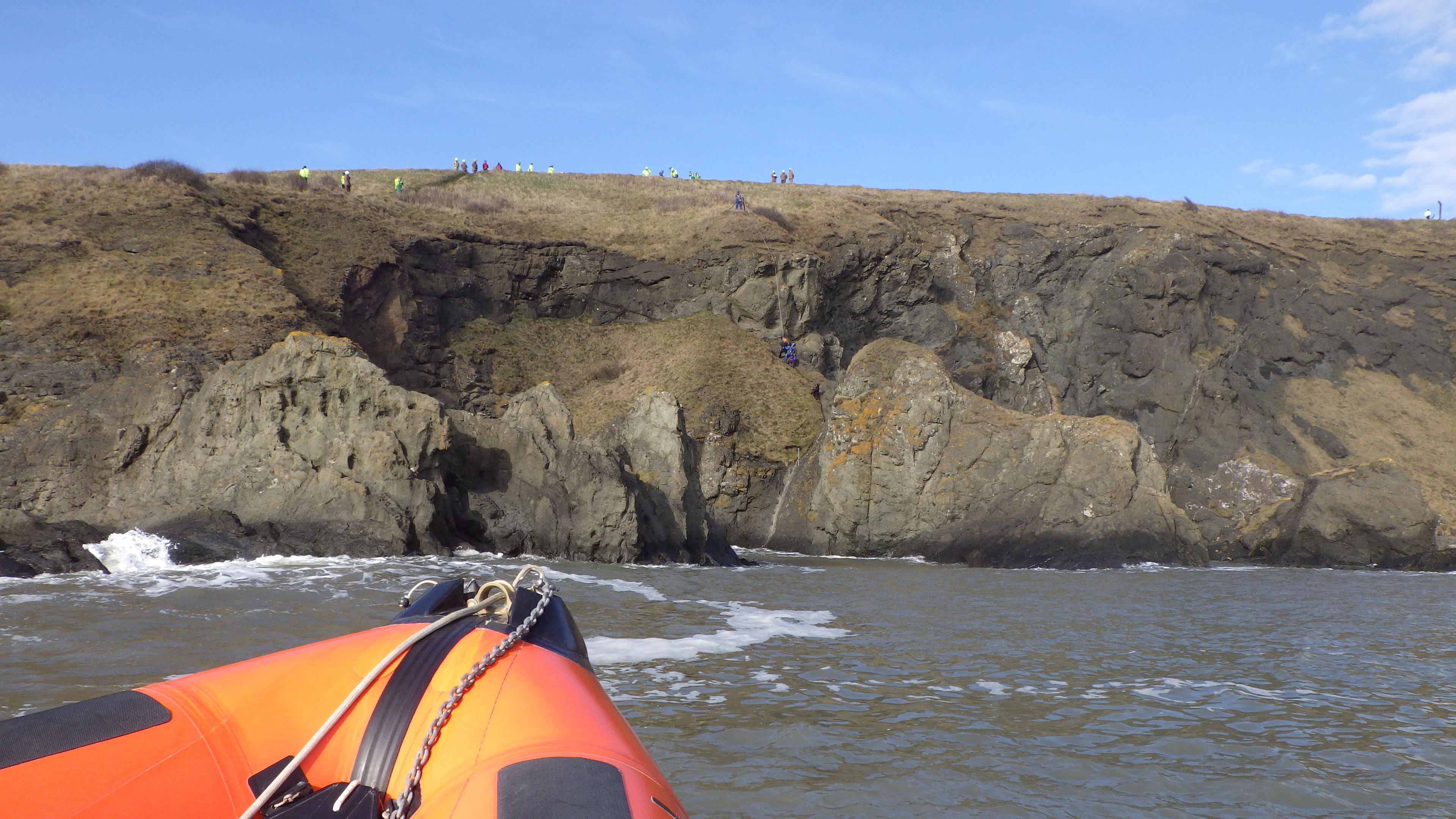 Kinghorn lifeboat was called to assist during the emergency operation.