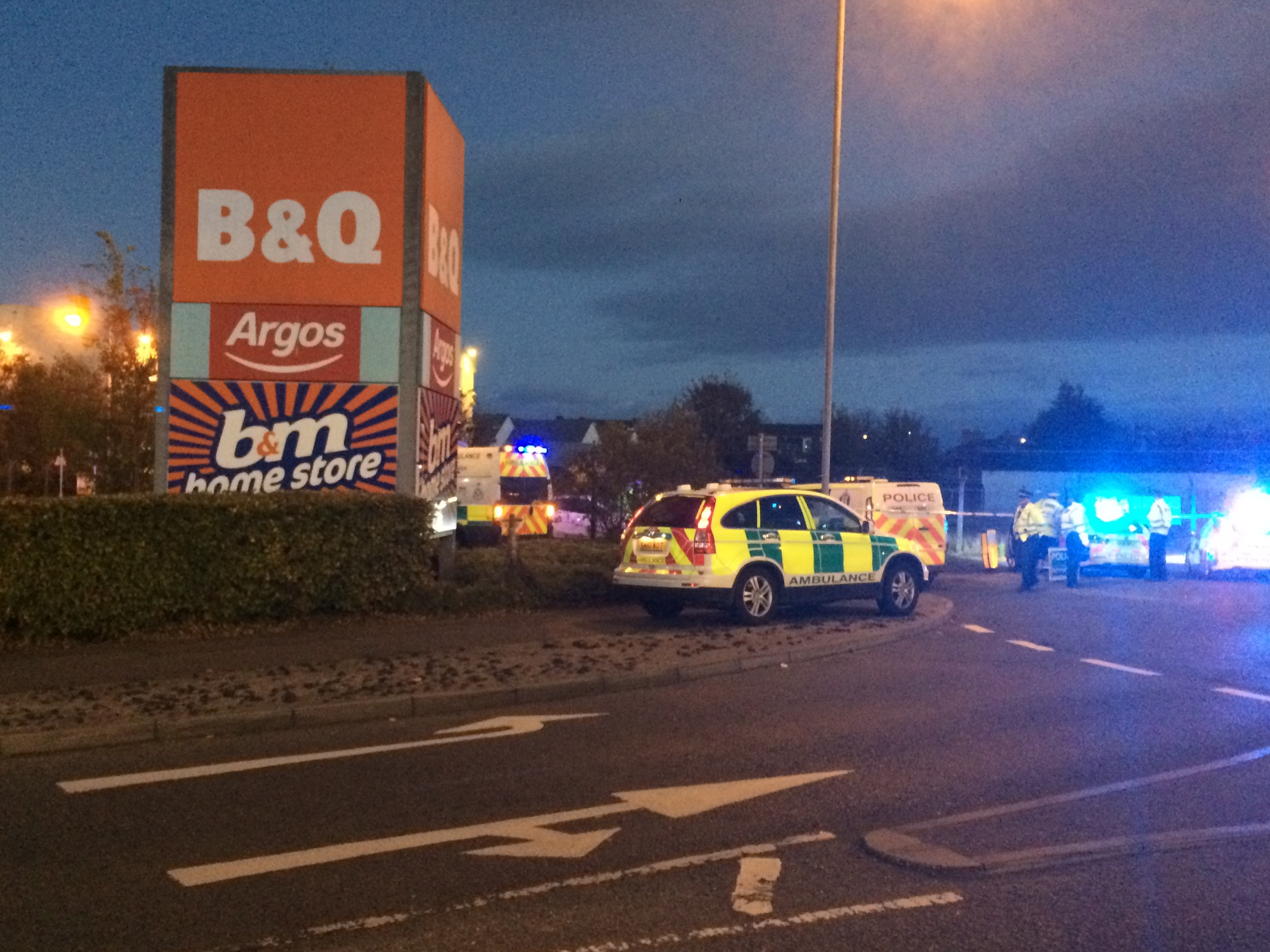 Police at Riverside Retail Park in Leven.