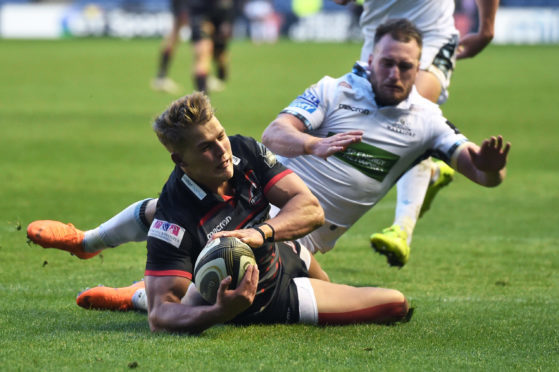 Duhan Van Der Merwe scores a Edinburgh's third try.