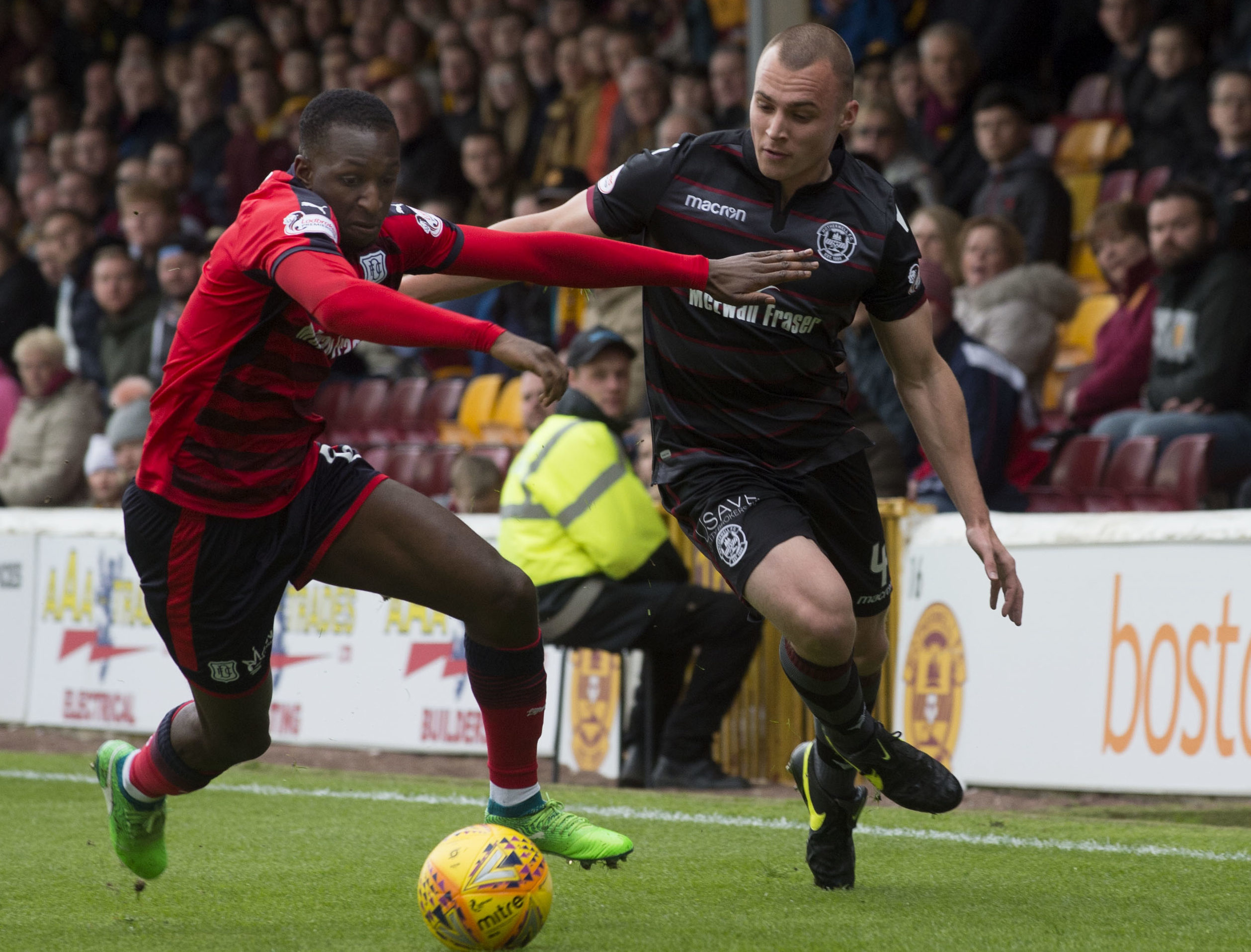 Glen Kamara in action.