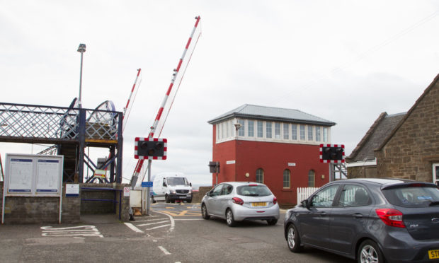 The level crossing at Carnoustie