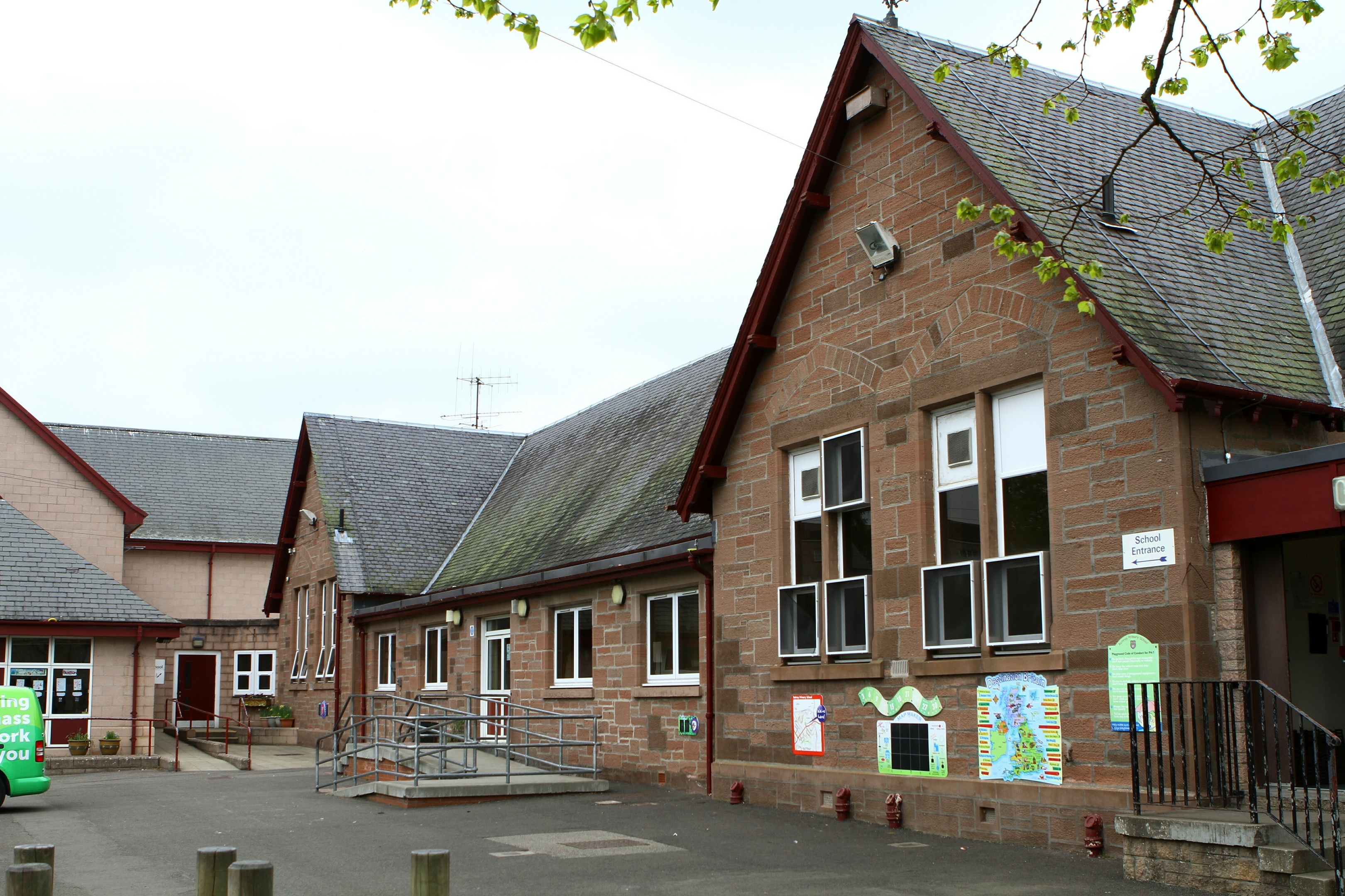 Rattray Primary School.