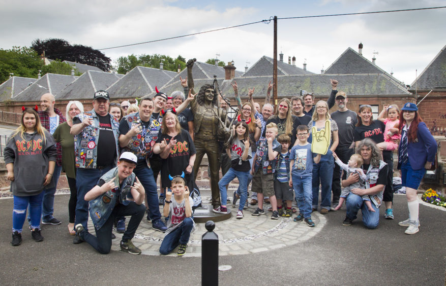 Bon Scott statue Kirriemuir.