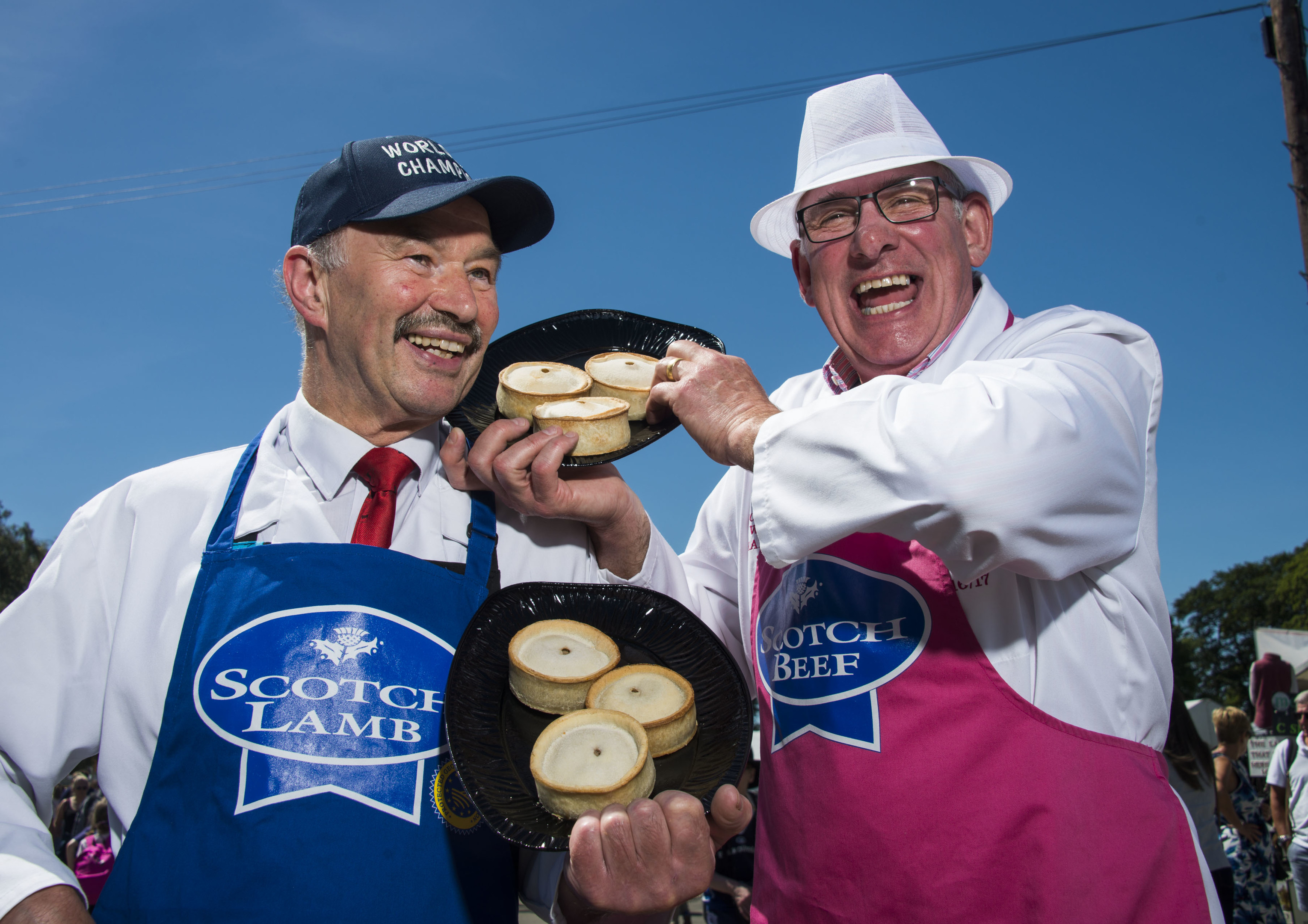 Alan Pirie (left) and Stephen McAllister faced each other in the pie-off