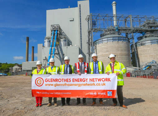 Councillor Fiona Grant, Stephen Scott (Balfour Beatty), Steve Hicks (RWE), Mark Picton (RWE), Scott Lutton (Vital Energi) and Councillor Ross Vettraino mark work starting on Glenrothes Energy Network.