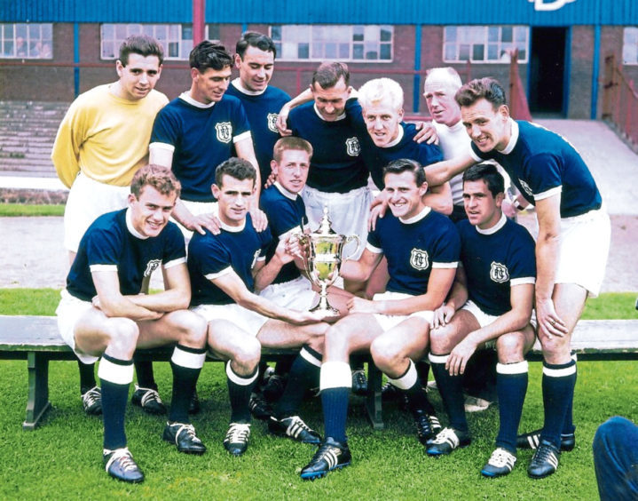Dundee FC legend Bobby Seith guest of honour at Dens Park