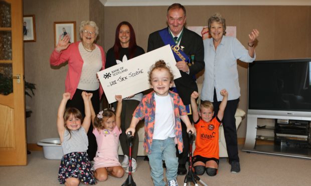 Jim & Jack are with Jack's mum Terri, his gran Anne Scobie & great gran Annie Gordon, sister Hannah (6) & cousins Logan (7) & Eden (4).