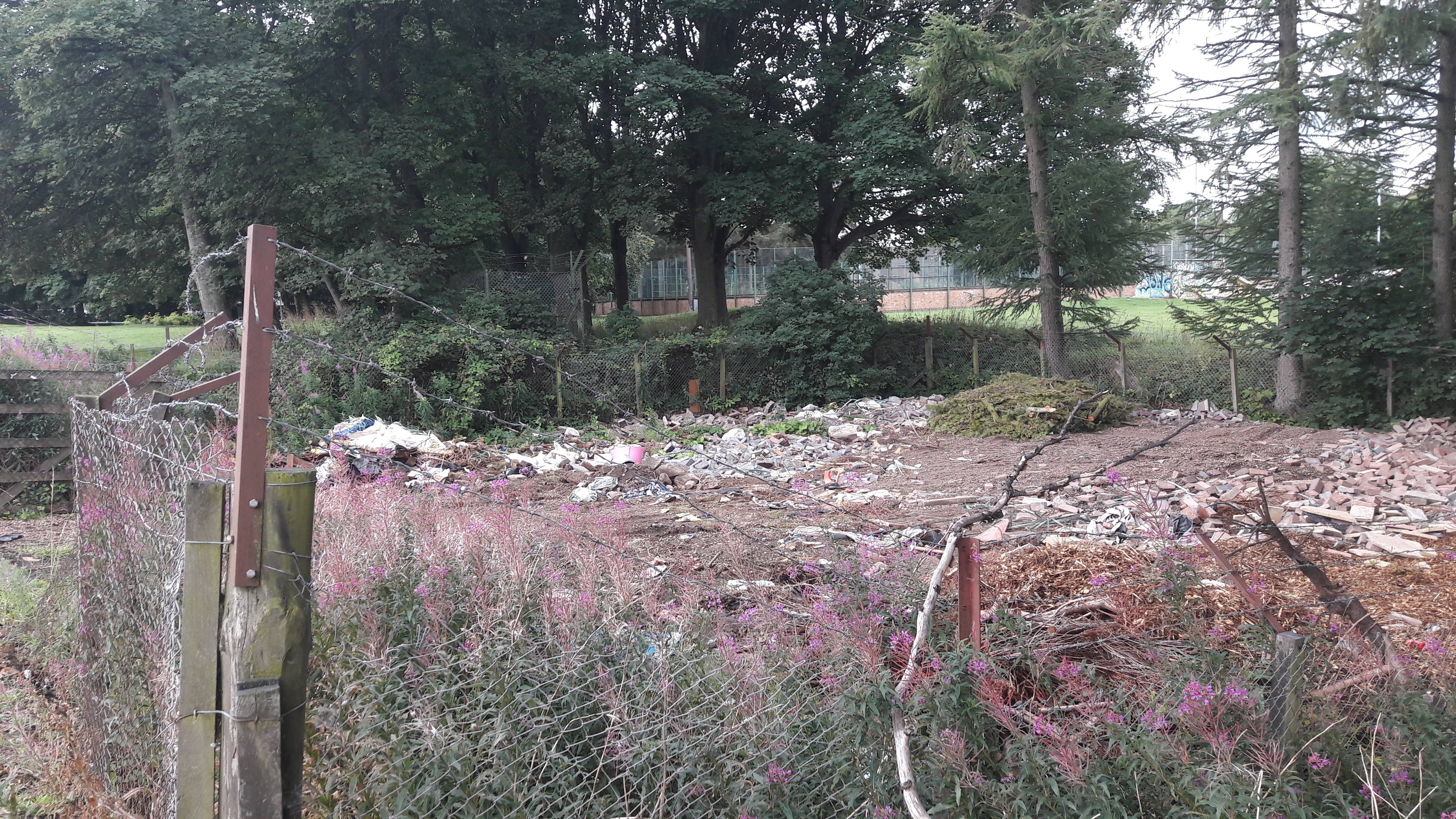 The eyesore site at Craig O'Loch Road.