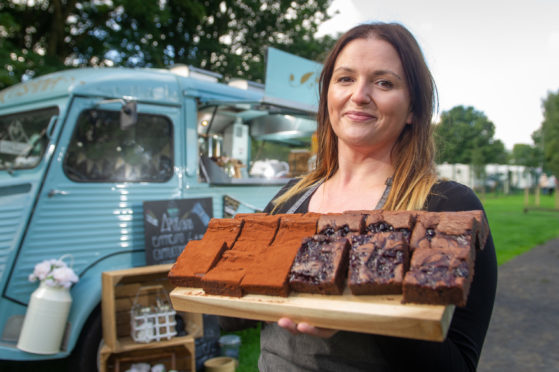 Ailsa Hayward with the vintage Artisana van at Forfar Loch.