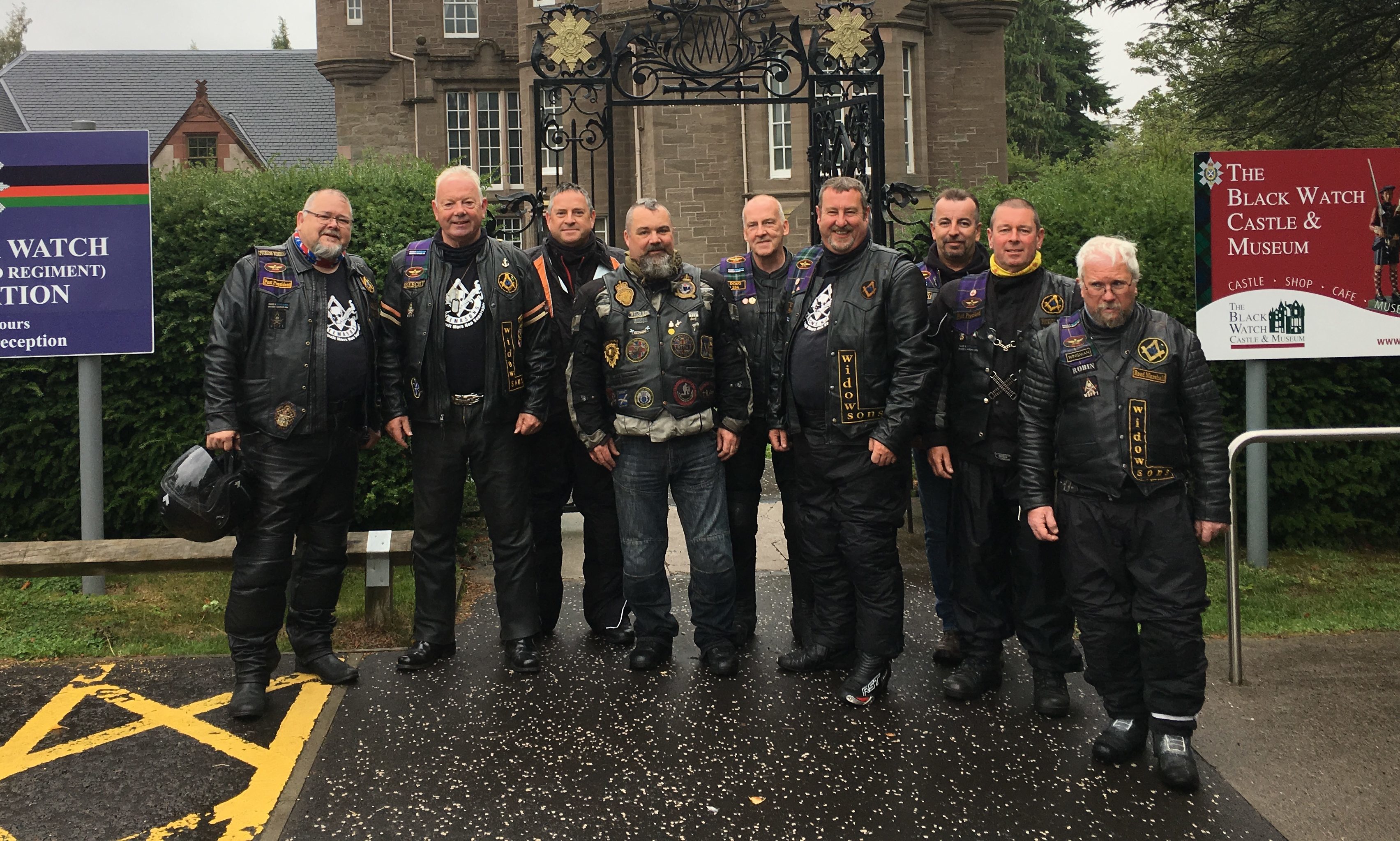 A group of big-hearted bikers took part in wreath laying ceremony at Balhousie Castle, the regimental headquarters and museum of The Black Watch, as part of a fundraising effort to raise £60,000 for Poppyscotland, whilst also commemorating the centenary of the end of the First World War.