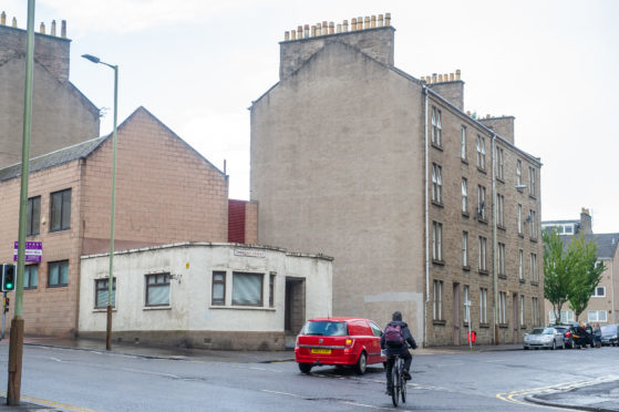 Where the mural is to be painted on the corner of Cardean Street.