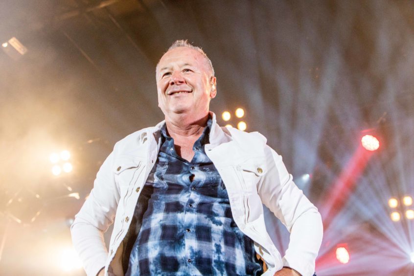 The magical Jim Kerr of Simple Minds.