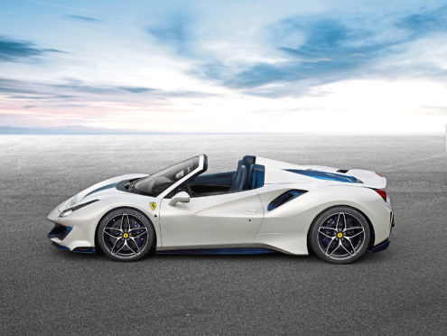 Ferrari Pista Spider