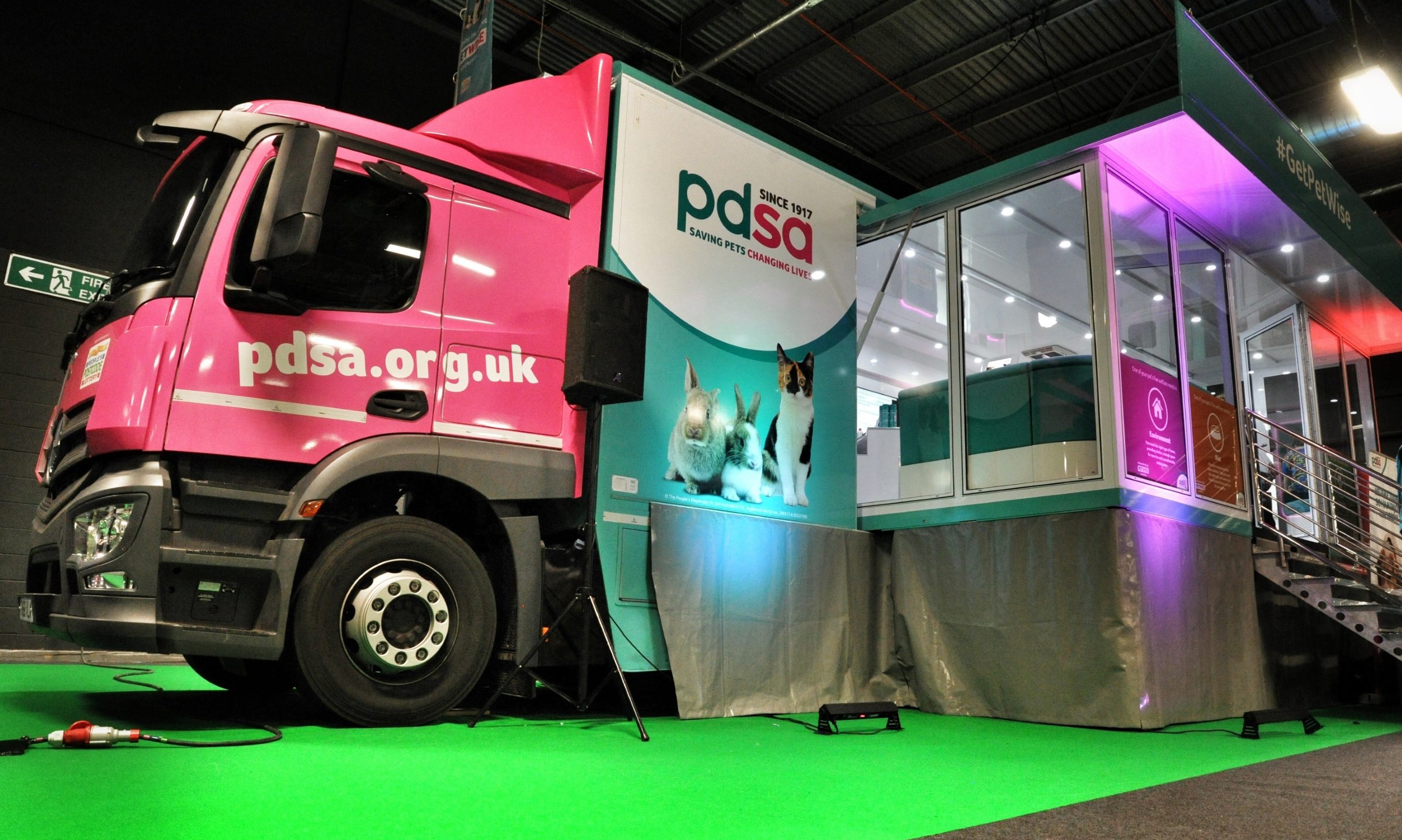 The PDSA's new PetWise mobile unit.