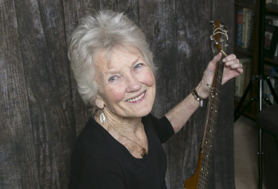 Peggy Seeger.