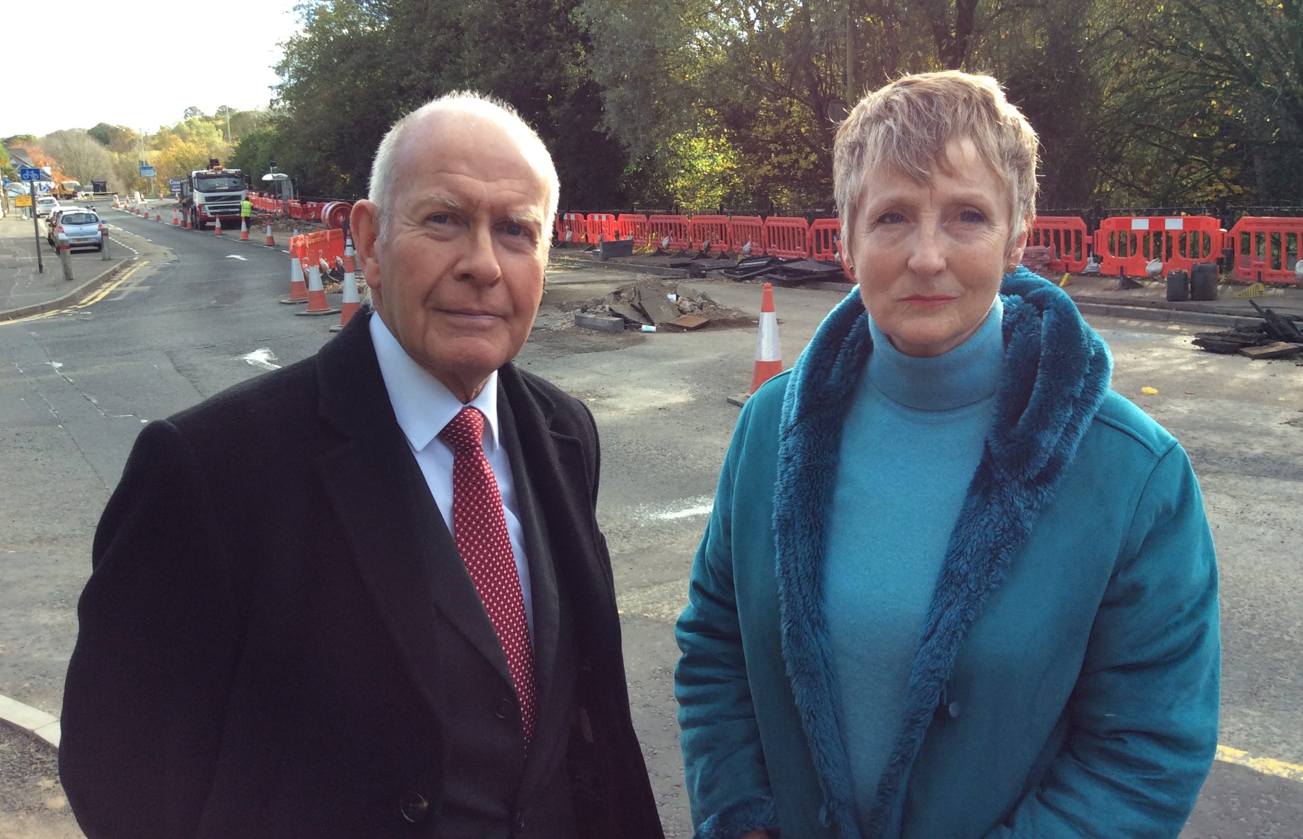 Willie Wilson and Liz Barrett campaigning against disruption from the traffic lights