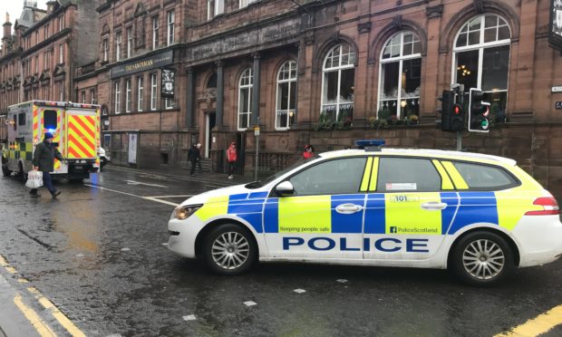 Police on Kinnoull Street