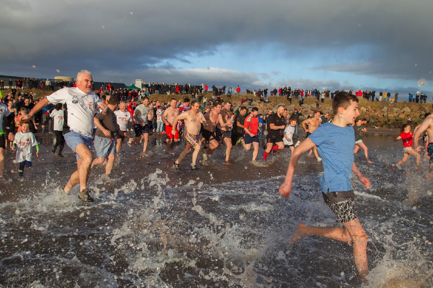 The race to water at the 25th Carnoustie Dook.