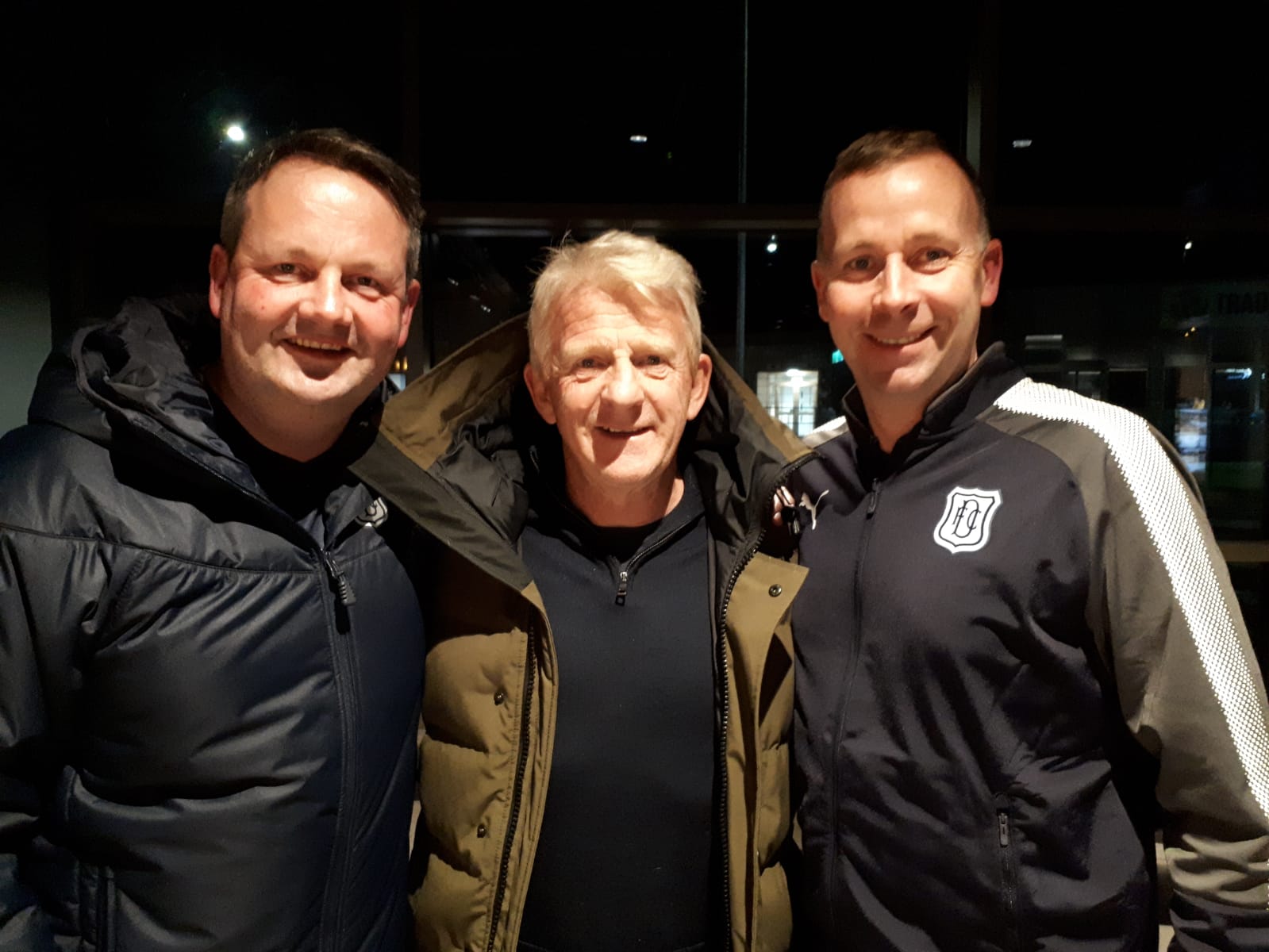 Stephen Wright with Gordon Strachan and Dundee's assistant academy head, Grant Petrie.