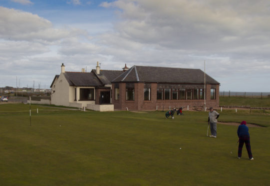 CR0007406 

Arbroath Golf Links have invested heavily in new facilities which they say will keep them at the heart of the community.

Gv of 18th and clubhouse

Pic Paul Reid