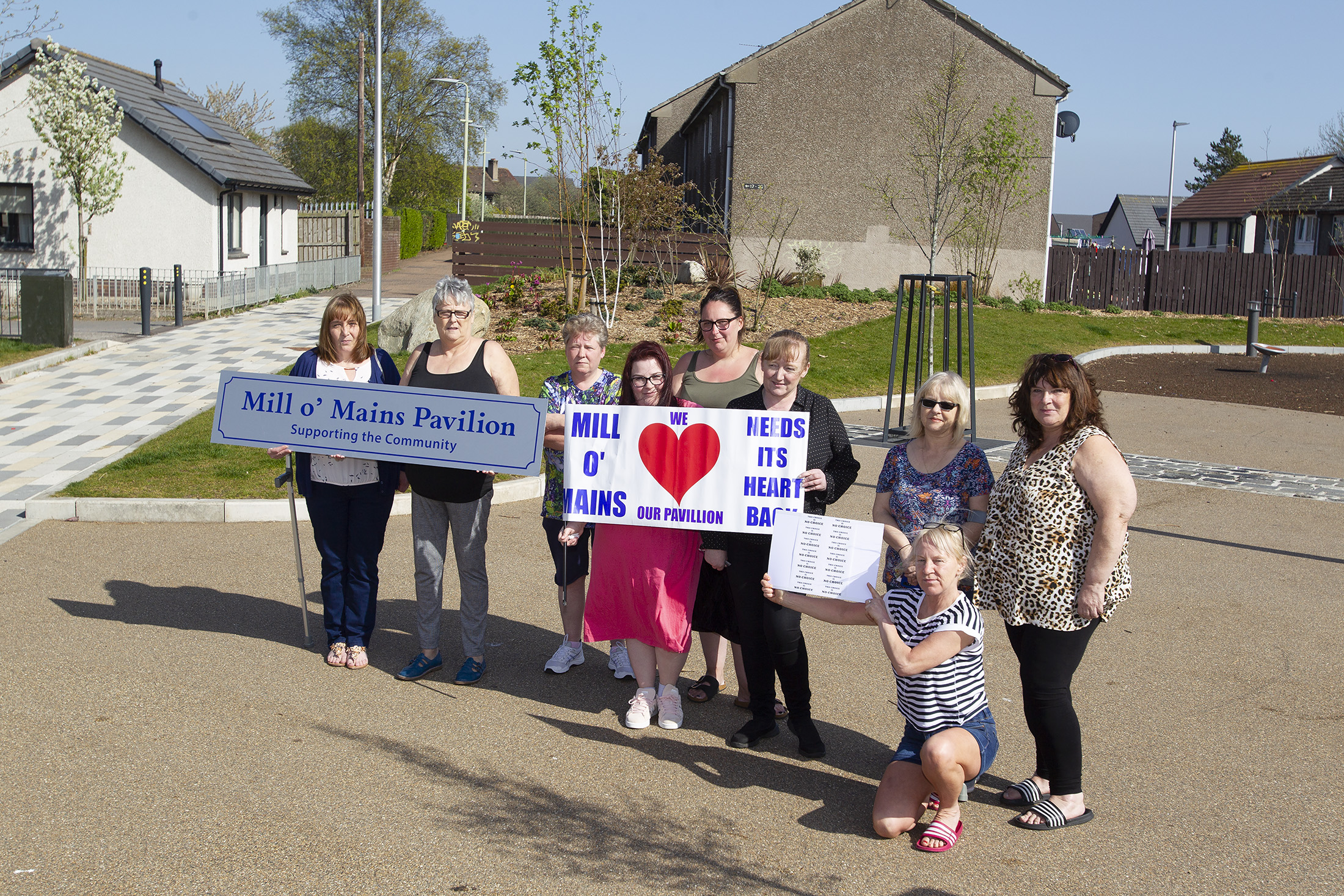 Members of the Mill o' Mains community group who are demanding a temporary replacement for the pavilion.