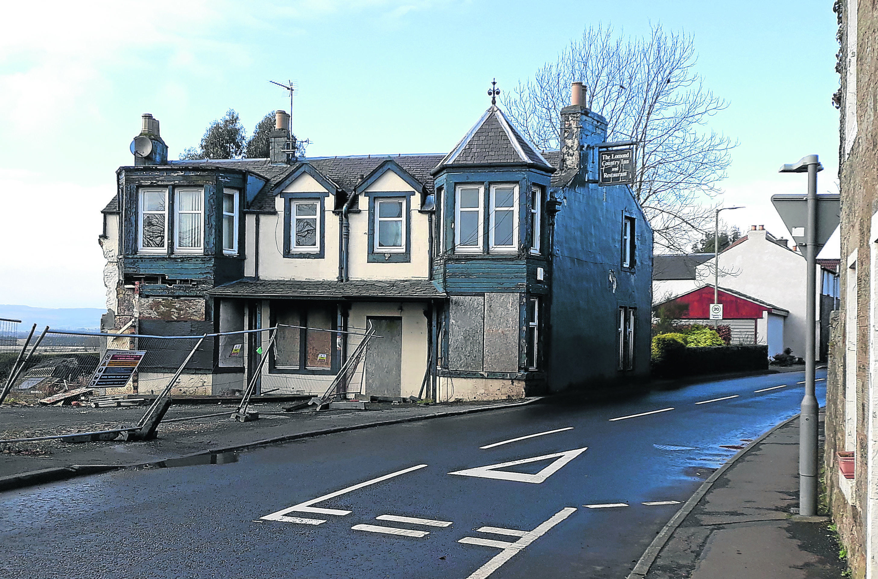 The Lomond Hotel in Kinnesswood has fallen into a sorry state, beyond repair, claim developers