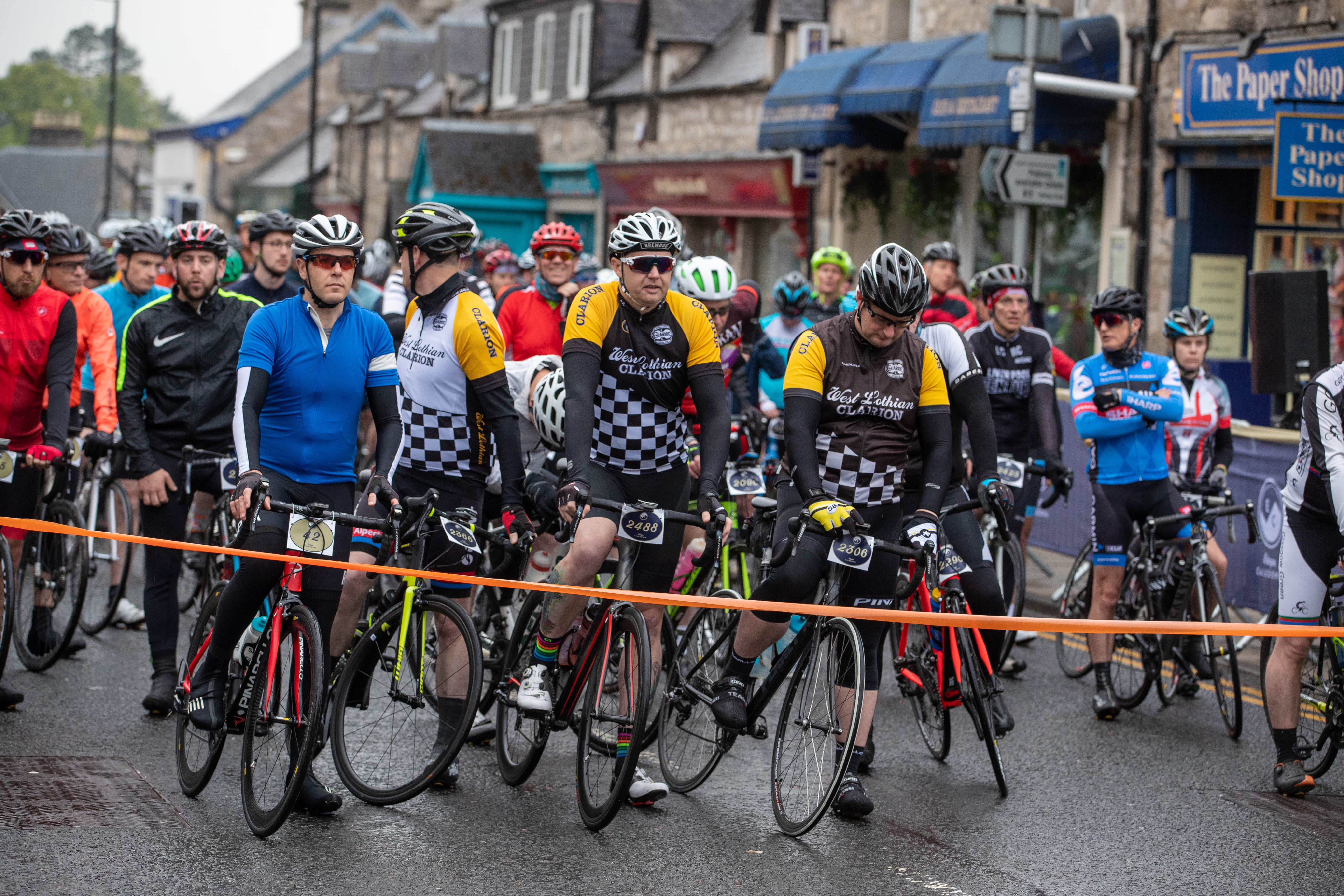 Hundreds of cyclists take part in Etape Caledonia.
CR0009479
Pic Kenny Smith, Kenny Smith Photography
Tel 07809 450119
