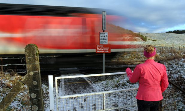 The level crossing at Panholes, near Blackford.