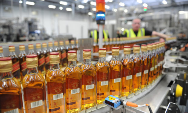 Bottling at Diageo (picture taken prior to Covid-19)