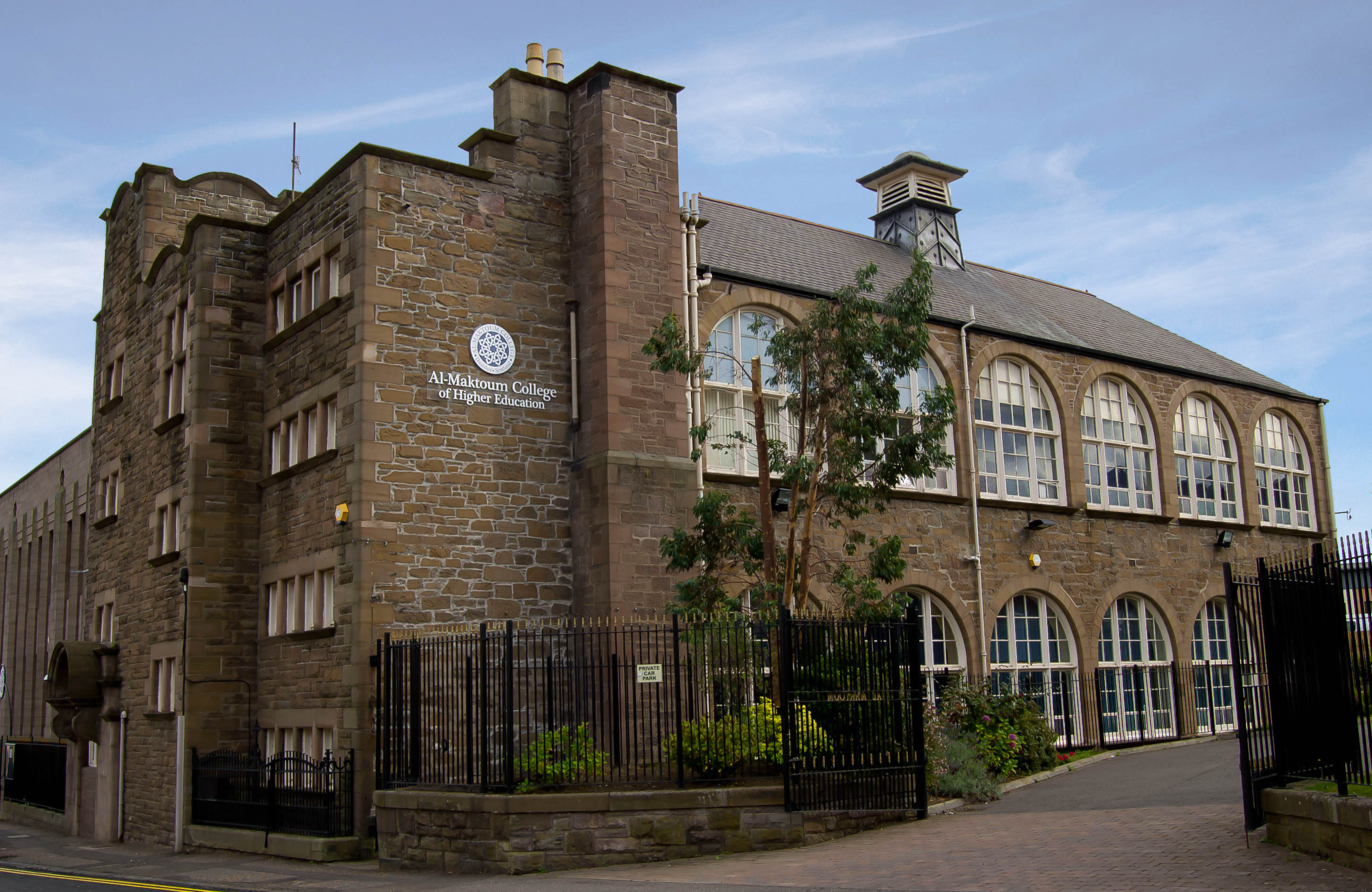 Al Maktoum College in Dundee.