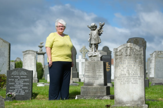 Linda Ballingall has called for a cemetery in Glenrothes