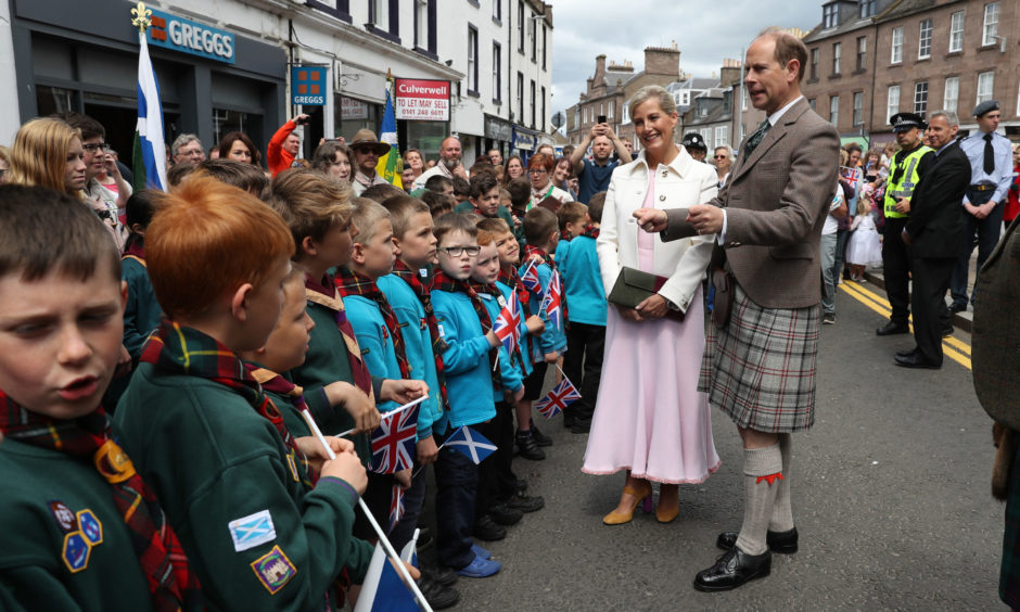 The Earl and Countess of Forfar.