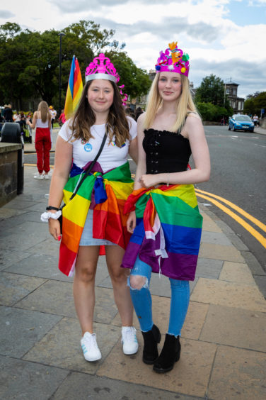 Picture Shows: Indi Dennis (13) and Devon McCallum (13) both from Kirkcaldy.