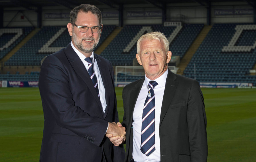 Dundee chiefs John Nelms and Gordon Strachan are looking for a new manager. Image: SNS.