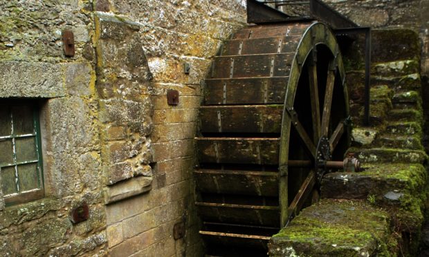 The old mill wheel at Benholm Mill.