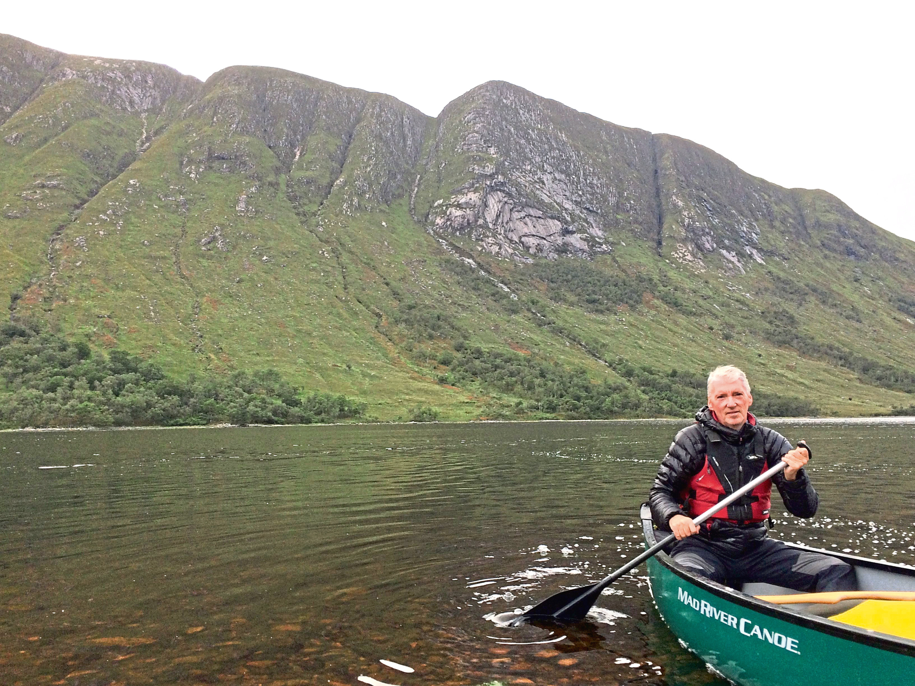 Alan Rowan paddling over Loch Etive for the Sturgeon Moon walk.