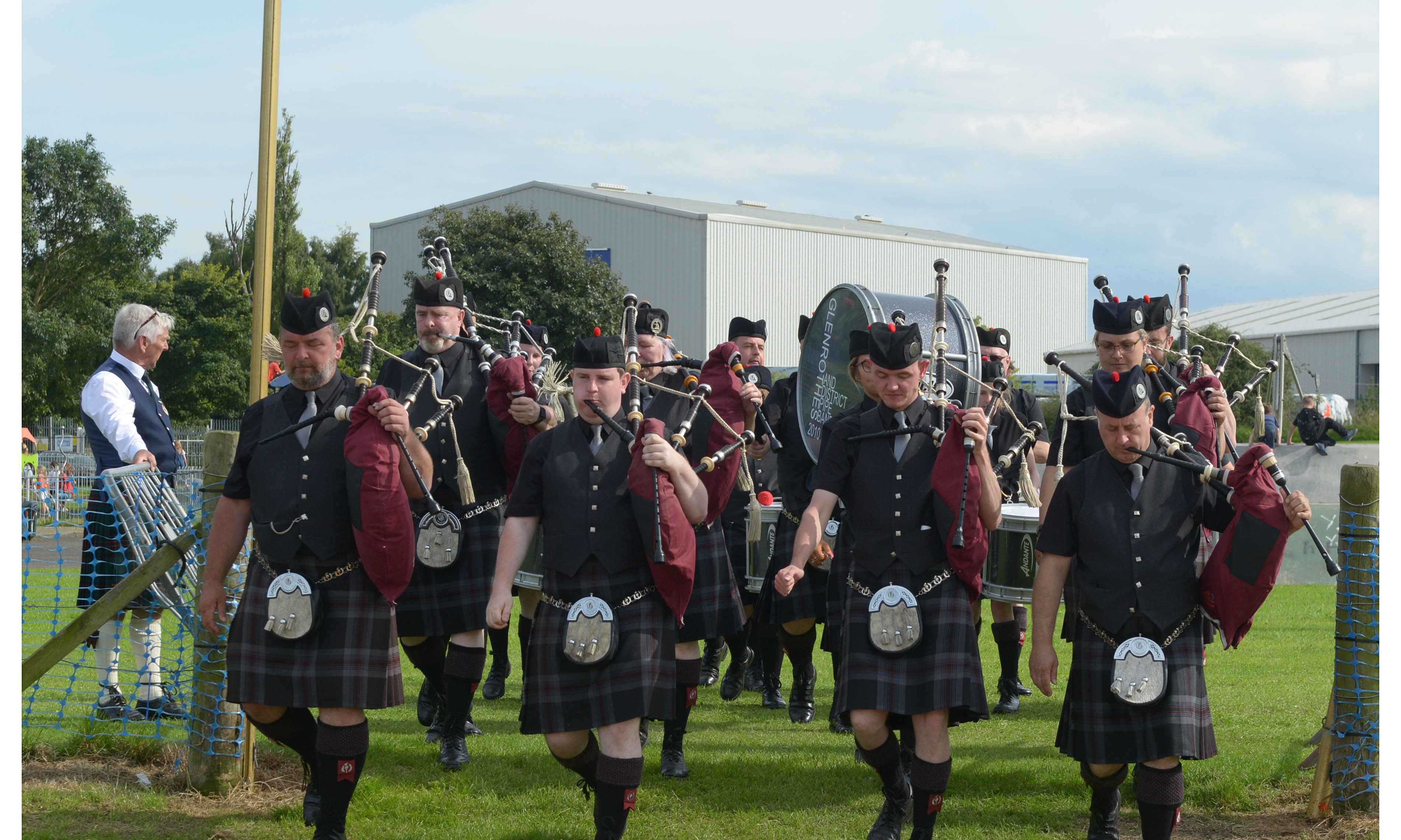 Glenrothes and District Pipe Band