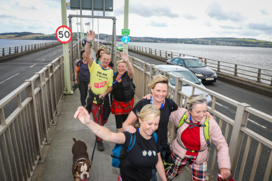 The Dundee Kiltwalk saw 3000 people join in