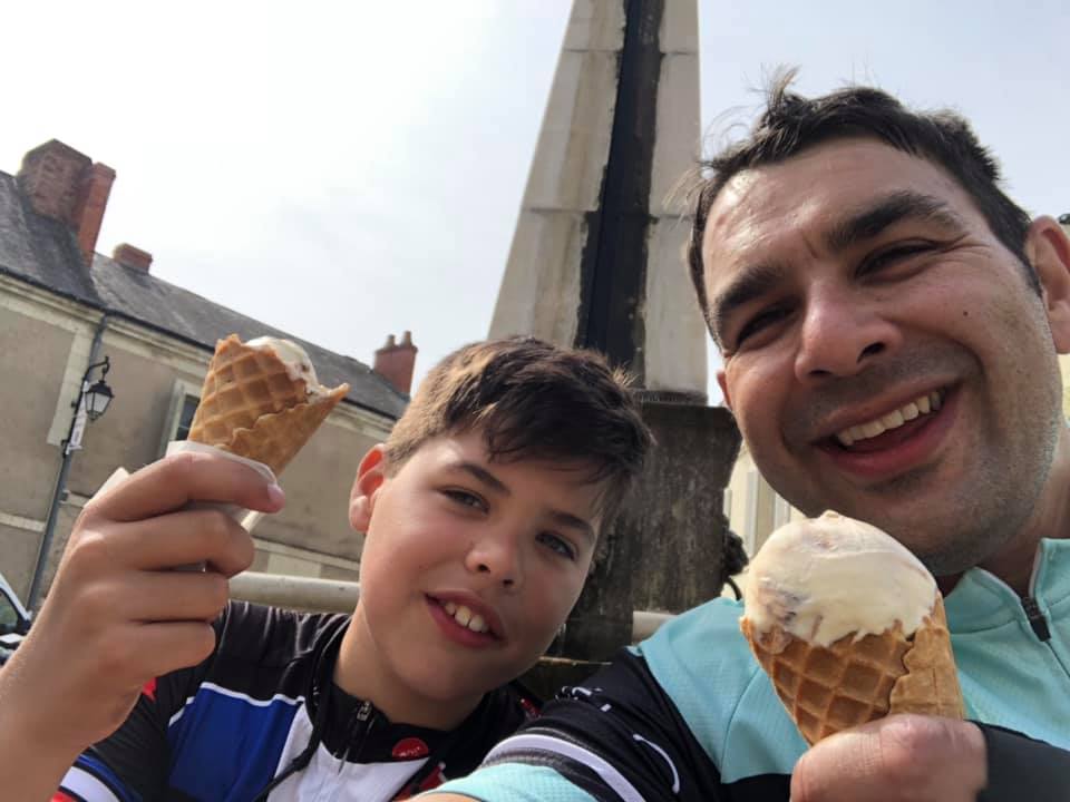Reuben and Shaun take a break on the longest day of their epic bike ride through France.