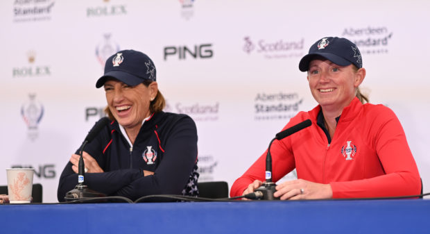 Juli Inkster and Stacey Lewis (r) were still in ebullient mood after injury forced Lewis' withdrawl from the US Solheim Cup team.