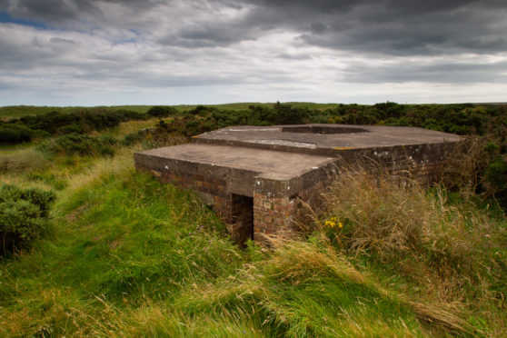 CR0013285

Council leader calls for sections of Montrose's  WWII coastal defences to be preserved as erosion puts them under threat.

....Pic Paul Reid