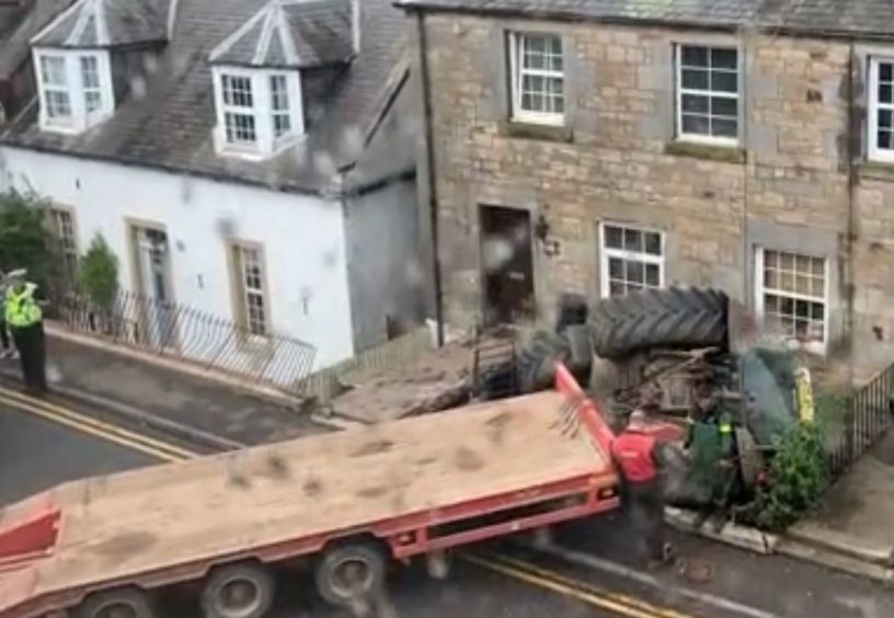 A lorry went off the road and into a house in Largo Road, Lundin Links.