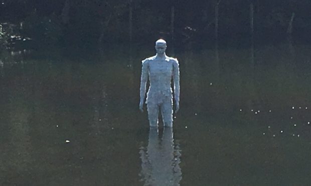 The Keptie Kev statue in Keptie Pond.
