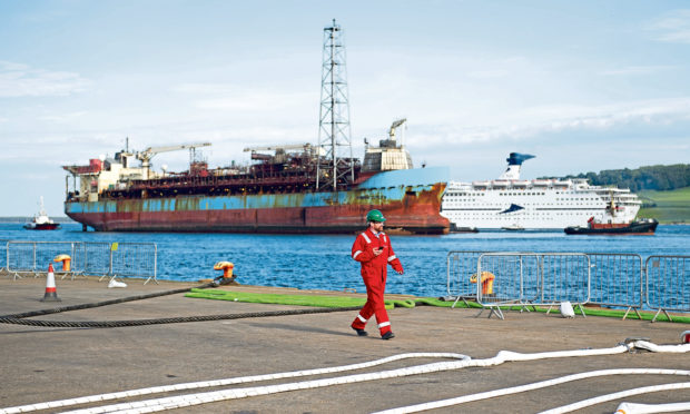 The Curlew arrives at the Port of Dundee.