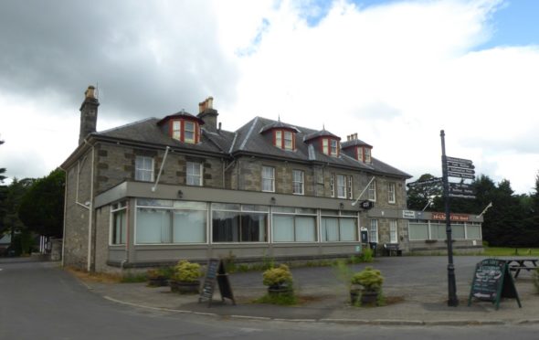 Bridge of Tilt Hotel, Blair Atholl (stock image)