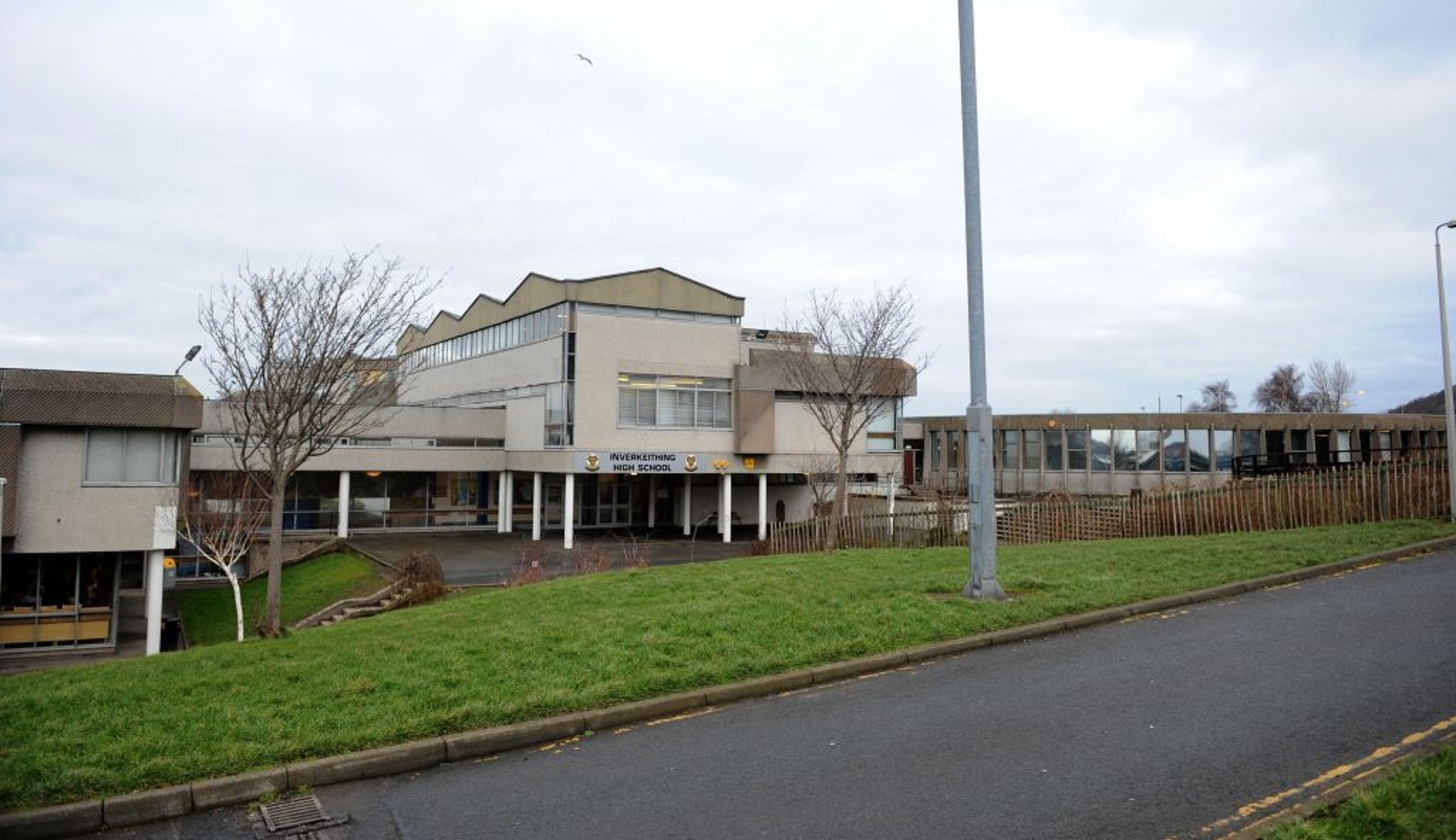 The existing Inverkeithing High School.