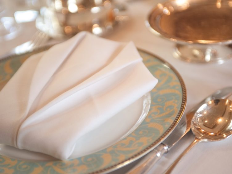 Table Setting Northern Belle