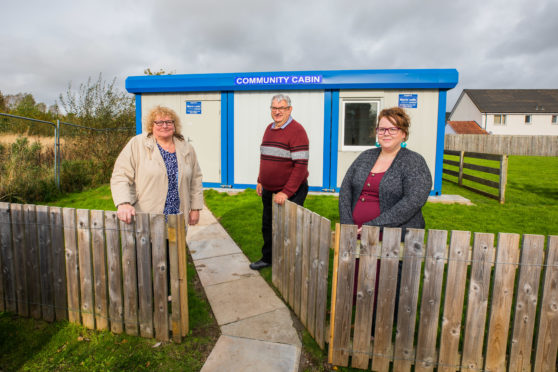 Picture shows (l-r) Katherine Hathaway, Councillor Henry Anderson and Cate Menzies (key holder). Picture credit Steve MacDougall.