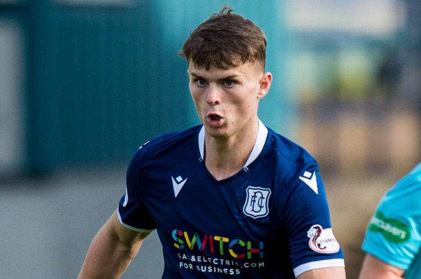 Josh McPake in action for Dundee.